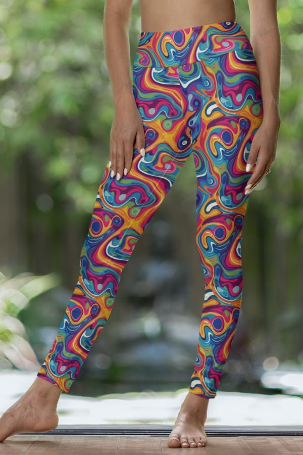 inside-women-in-leggings-india